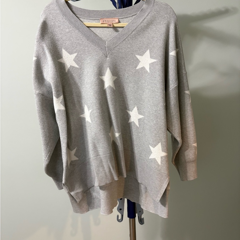Philosophy Gray V-Neck Sweater with Star Design